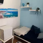 Rostelbem Hostel