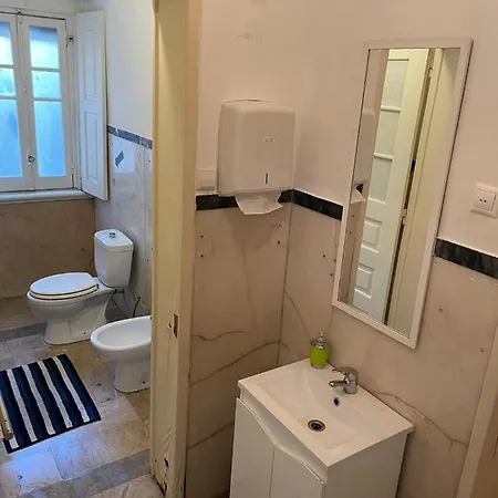 Rostelbem 호스텔 *